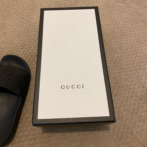 Gucci pool slides - Picture 6 of 7